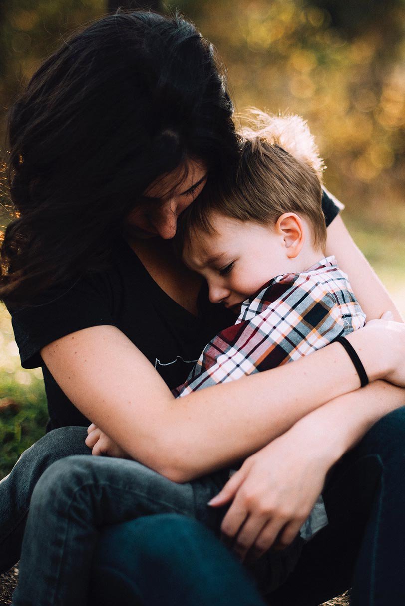 Mamma e figlio bullismo e cyberbullismo